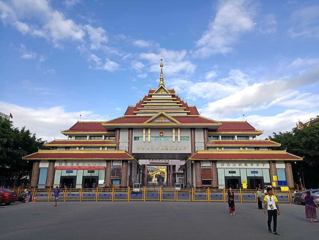 Dehong: Dehong Landmark
