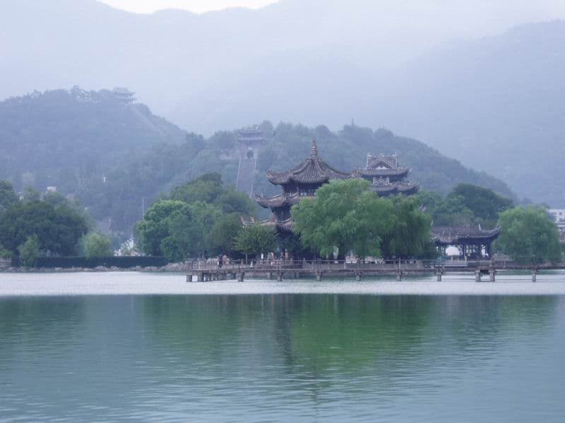 Taizhou Zhejiang: Taizhou Zhejiang Linhai East Lake